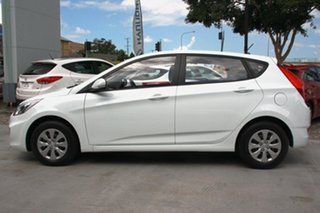 2015 Hyundai Accent RB2 MY15 Active Crystal White 4 Speed Automatic Hatchback
