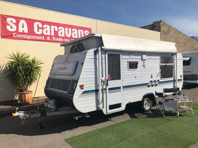 Used Crusader Klemzig, 2006 Crusader XL17 with AIR COND. and ANNEX Pop Top