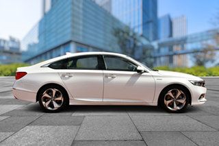 2019 Honda Accord 10th Gen MY19 VTi-LX E-CVT Platinum White 1 Speed Constant Variable Sedan Hybrid