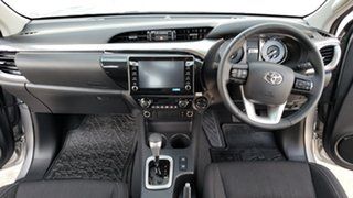 2020 Toyota HILUX DCAB Cool Silver Metallic 2.8l 4x4