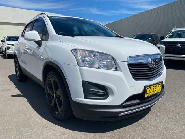 Used Holden Trax TJ MY15 LS Cardiff, 2015 Holden Trax TJ MY15 LS White 6 Speed Automatic Wagon