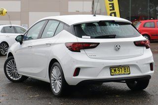 2017 Holden Astra BK MY17 R White 6 Speed Sports Automatic Hatchback.