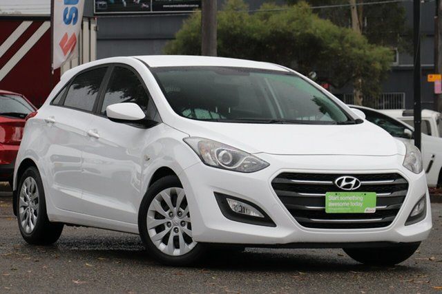 Used Hyundai i30 GD4 Series II MY17 Active Bankstown, 2016 Hyundai i30 GD4 Series II MY17 Active White 6 Speed Sports Automatic Hatchback