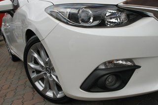 2015 Mazda 3 BM5438 SP25 SKYACTIV-Drive White 6 Speed Sports Automatic Hatchback.