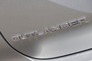 2023 Mitsubishi Outlander ZM MY23 LS 7 Seat (2WD) Sterling Silver 8 Speed CVT Auto 8 Speed Wagon