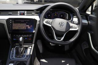 2022 Volkswagen Passat 3C (B8) MY23 162TSI DSG Elegance Deep Black Pearl Effect 6 Speed