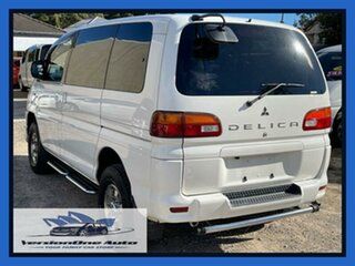 2004 Mitsubishi Delica PD6W Spacegear White Automatic Van Wagon