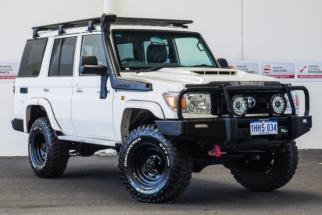 Pre-Owned Toyota Landcruiser VDJ76R Workmate Myaree, 2019 Toyota Landcruiser VDJ76R Workmate French Vanilla 5 Speed Manual Wagon