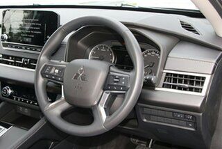 2023 Mitsubishi Outlander ZM MY24 ES 2WD Black Diamond 8 Speed Constant Variable Wagon