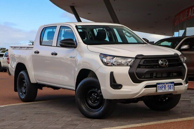 Pre-Owned Toyota Hilux GUN125R Workmate Double Cab Myaree, 2022 Toyota Hilux GUN125R Workmate Double Cab Glacier White 6 Speed Manual Utility