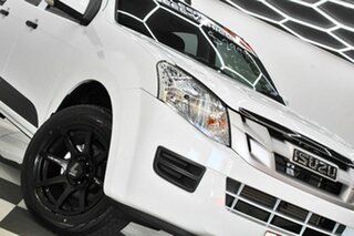 2016 Isuzu D-MAX TF MY15 SX (4x2) White 5 Speed Manual Crew Cab Utility.