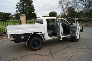 2008 Toyota Hilux KUN26R 08 Upgrade SR (4x4) White 5 Speed Manual Dual Cab Chassis
