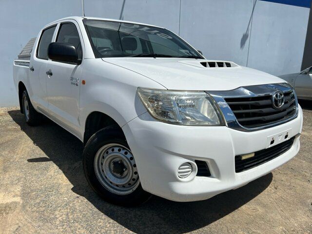 Used Toyota Hilux KUN16R MY12 SR Hoppers Crossing, 2012 Toyota Hilux KUN16R MY12 SR White 5 Speed Manual Dual Cab Pick-up