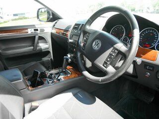 2009 Volkswagen Touareg 7L MY10 V6 TDI Black 6 Speed Automatic Tiptronic Wagon