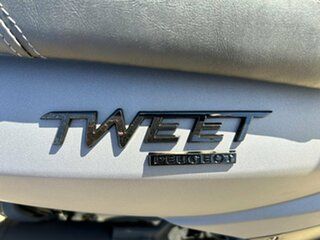 2022 Peugeot Tweet 200