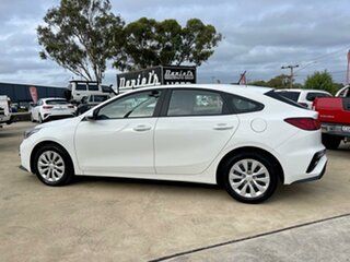 2020 Kia Cerato Hatch BD MY21 S Clear White 6 Speed Sports Automatic Hatchback