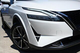 2023 Nissan Qashqai J12 MY23 ST-L X-tronic Ivory White & Diamond Black 1 Speed Constant Variable.