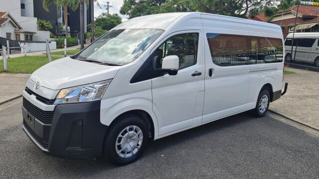 Used Toyota HiAce GDH322R Commuter (12 Seats) Homebush, 2020 Toyota HiAce GDH322R Commuter (12 Seats) White 6 Speed Automatic Bus