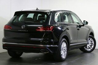 2022 Volkswagen Touareg CR MY23 170TDI Tiptronic 4MOTION Deep Black Pearl Effect 8 Speed.