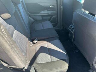 2018 Mitsubishi Outlander ZL MY19 ES 7 Seat (AWD) Silver Continuous Variable Wagon