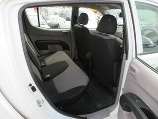 2014 Mitsubishi Triton White 5 Speed Sports Automatic Dual Cab