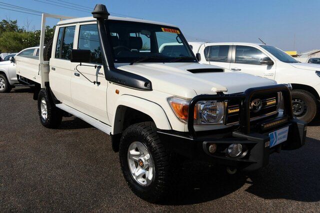 Used Toyota Landcruiser VDJ79R GXL Double Cab Winnellie, 2016 Toyota Landcruiser VDJ79R GXL Double Cab White 5 Speed Manual Cab Chassis