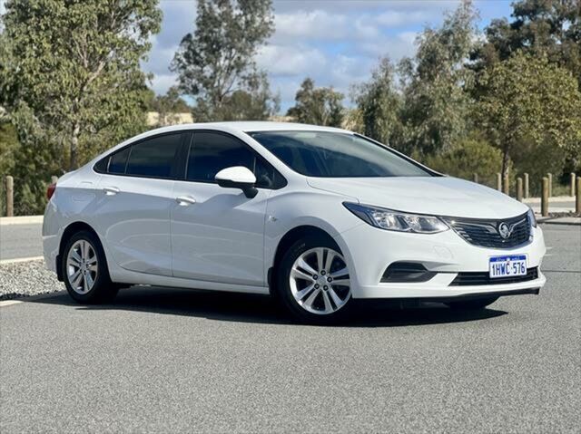 Used Holden Astra BL MY17 LS Kenwick, 2017 Holden Astra BL MY17 LS Summit White 6 Speed Sports Automatic Sedan