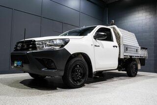 2017 Toyota Hilux GUN122R MY17 Workmate White 5 Speed Manual Cab Chassis