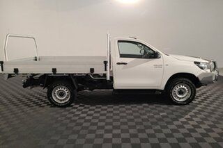 2018 Toyota Hilux GUN126R SR White 6 speed Manual Cab Chassis