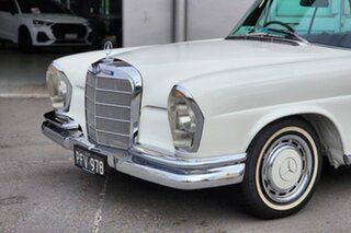 1968 Mercedes-Benz 280 W111 SE White 4 Speed Automatic Coupe