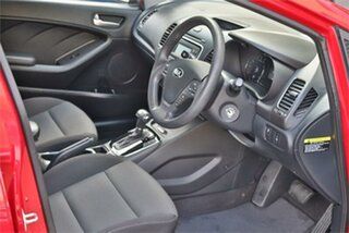 2016 Kia Cerato YD MY17 S Red 6 Speed Auto Seq Sportshift Hatchback