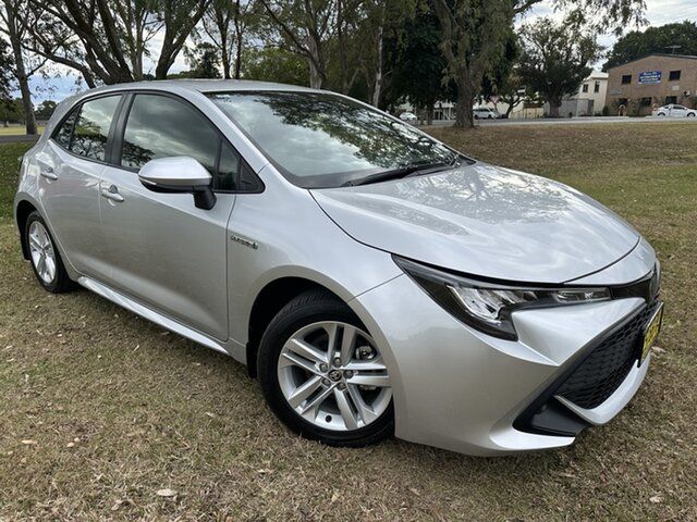 Used Toyota Corolla ZWE211R Ascent Sport E-CVT Hybrid South Grafton, 2019 Toyota Corolla ZWE211R Ascent Sport E-CVT Hybrid Silver Pearl 10 Speed Constant Variable