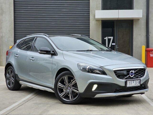 Used Volvo V40 Cross Country M Series MY14 D4 Adap Geartronic Luxury Thomastown, 2013 Volvo V40 Cross Country M Series MY14 D4 Adap Geartronic Luxury Silver 6 Speed Sports Automatic