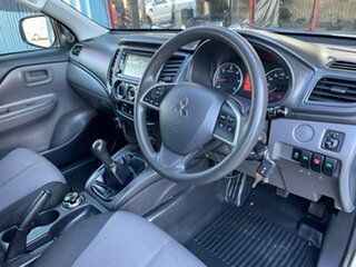 2018 Mitsubishi Triton MQ MY18 GLX (4x4) White 6 Speed Manual Club Cab Chassis