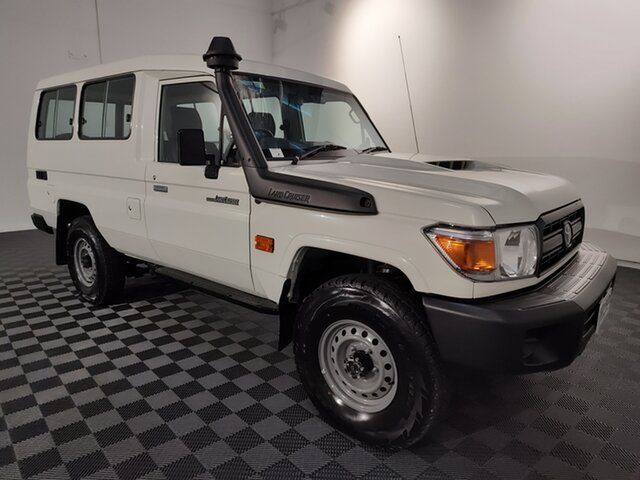 Used Toyota Landcruiser VDJ78R Workmate Troopcarrier Acacia Ridge, 2023 Toyota Landcruiser VDJ78R Workmate Troopcarrier White 5 speed Manual Wagon