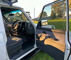 1997 Nissan Patrol RX (4x4) White 5 Speed Manual 4x4 Wagon