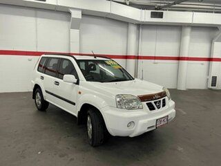 2002 Nissan X-Trail T30 ST White 4 Speed Automatic Wagon.