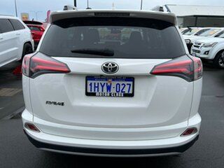 2017 Toyota RAV4 ZSA42R GXL 2WD White 7 Speed Constant Variable Wagon.
