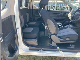 2018 Mitsubishi Triton MQ MY18 GLX (4x4) White 5 Speed Automatic Club Cab Chassis