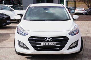 2016 Hyundai i30 GD4 Series II MY17 Active White 6 Speed Sports Automatic Hatchback.