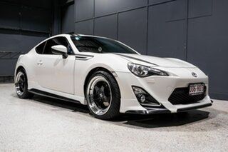 2015 Toyota 86 ZN6 MY15 GTS Blackline White 6 Speed Auto Sequential Coupe