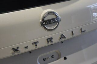 2023 Nissan X-Trail T33 MY23 Ti X-tronic 4WD Ivory Pearl & Black Roof 7 Speed Constant Variable