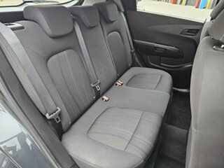 2016 Holden Barina TM MY16 CD Grey 6 Speed Automatic Hatchback