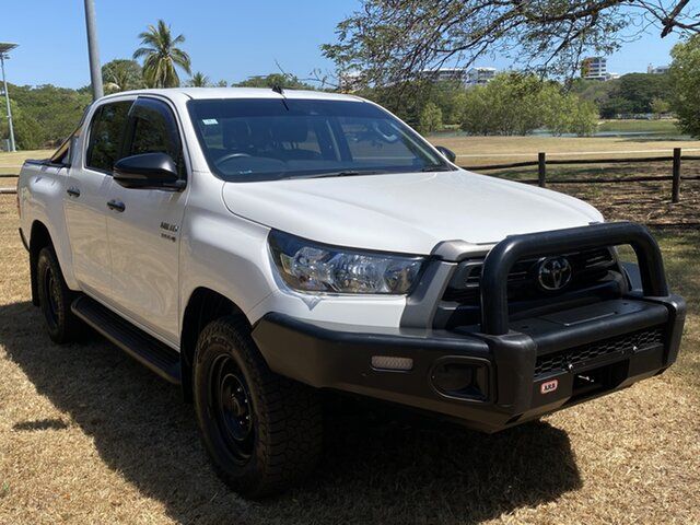 Pre-Owned Toyota Hilux GUN126R SR Double Cab Darwin, 2020 Toyota Hilux GUN126R SR Double Cab Glacier White 6 Speed Manual Dual Cab