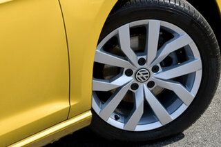 2017 Volkswagen Golf 7.5 MY18 110TSI DSG Highline Yellow 7 Speed Sports Automatic Dual Clutch
