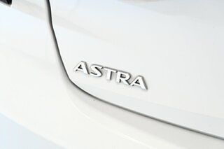 2017 Holden Astra BK MY17 R+ White 6 Speed Automatic Hatchback