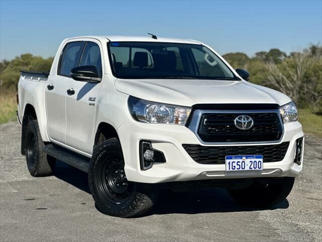 Used Toyota Hilux GUN126R SR Double Cab Kenwick, 2019 Toyota Hilux GUN126R SR Double Cab Black 6 Speed Sports Automatic Utility