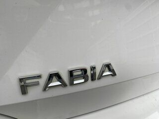2020 Skoda Fabia NJ MY21 70TSI White 5 Speed Manual Hatchback