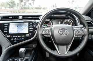 2019 Toyota Camry Hybrid Silver Sedan