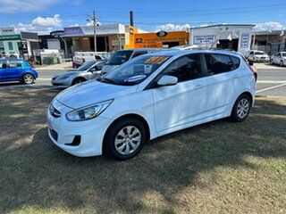 2016 Hyundai Accent RB3 MY16 Active White 6 Speed Constant Variable Hatchback.
